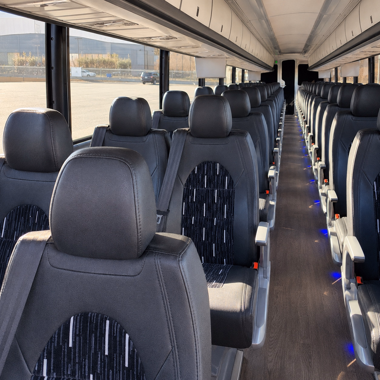 guest shuttles to city winery nashville and wedding venues around nashville