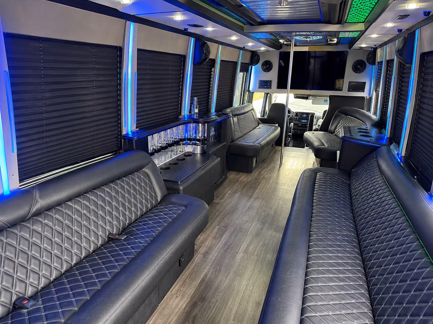 nashville military ball ceremony and veterans group transportation